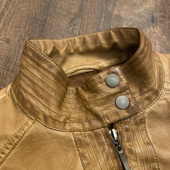 Max Jeans Vegan Leather Moto Jacket - Medium - Picture 6 of 10